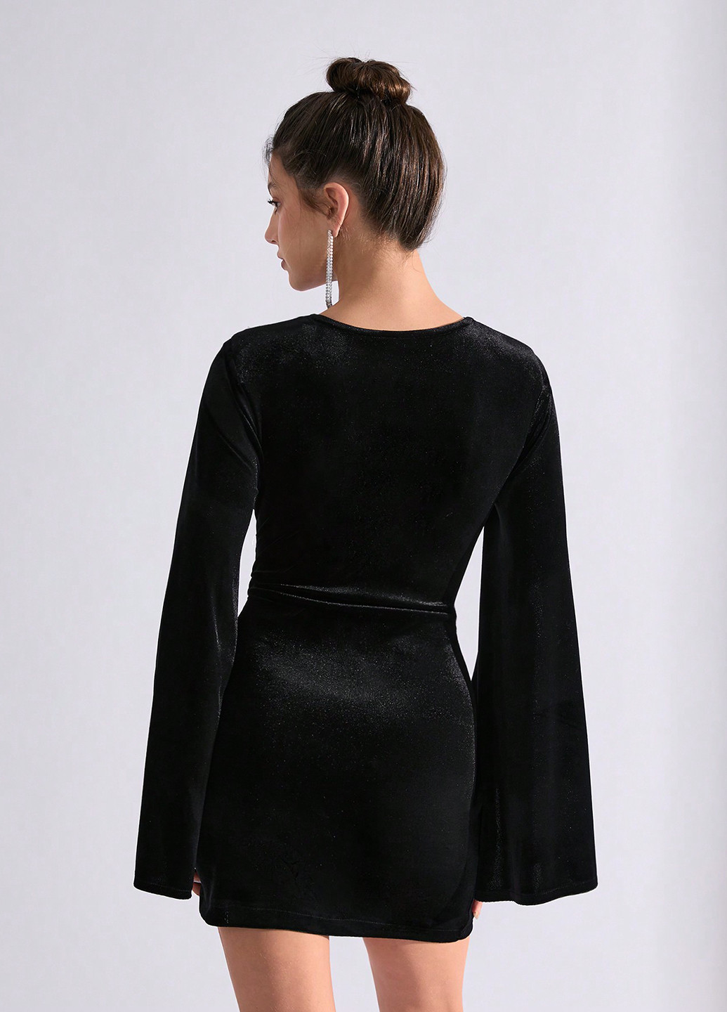 Черное вечернее, праздничный платье на запах, силуэтная SHEIN однотонное