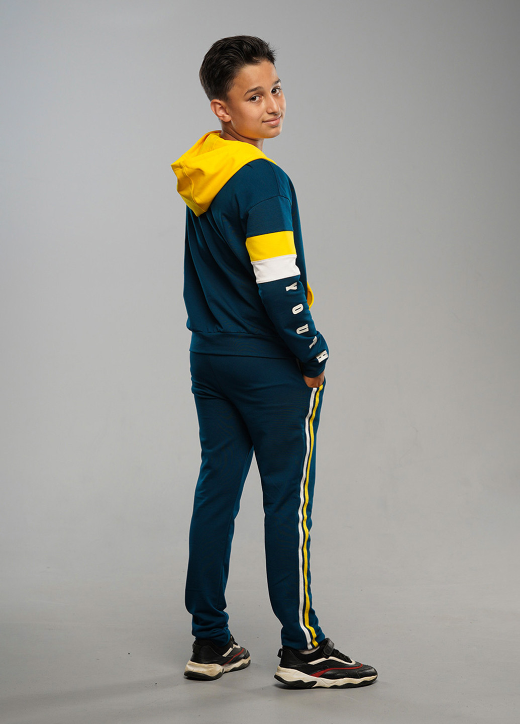 Морський хвилі демісезонний спортивний костюм з малюнком Sinthia (192445516)