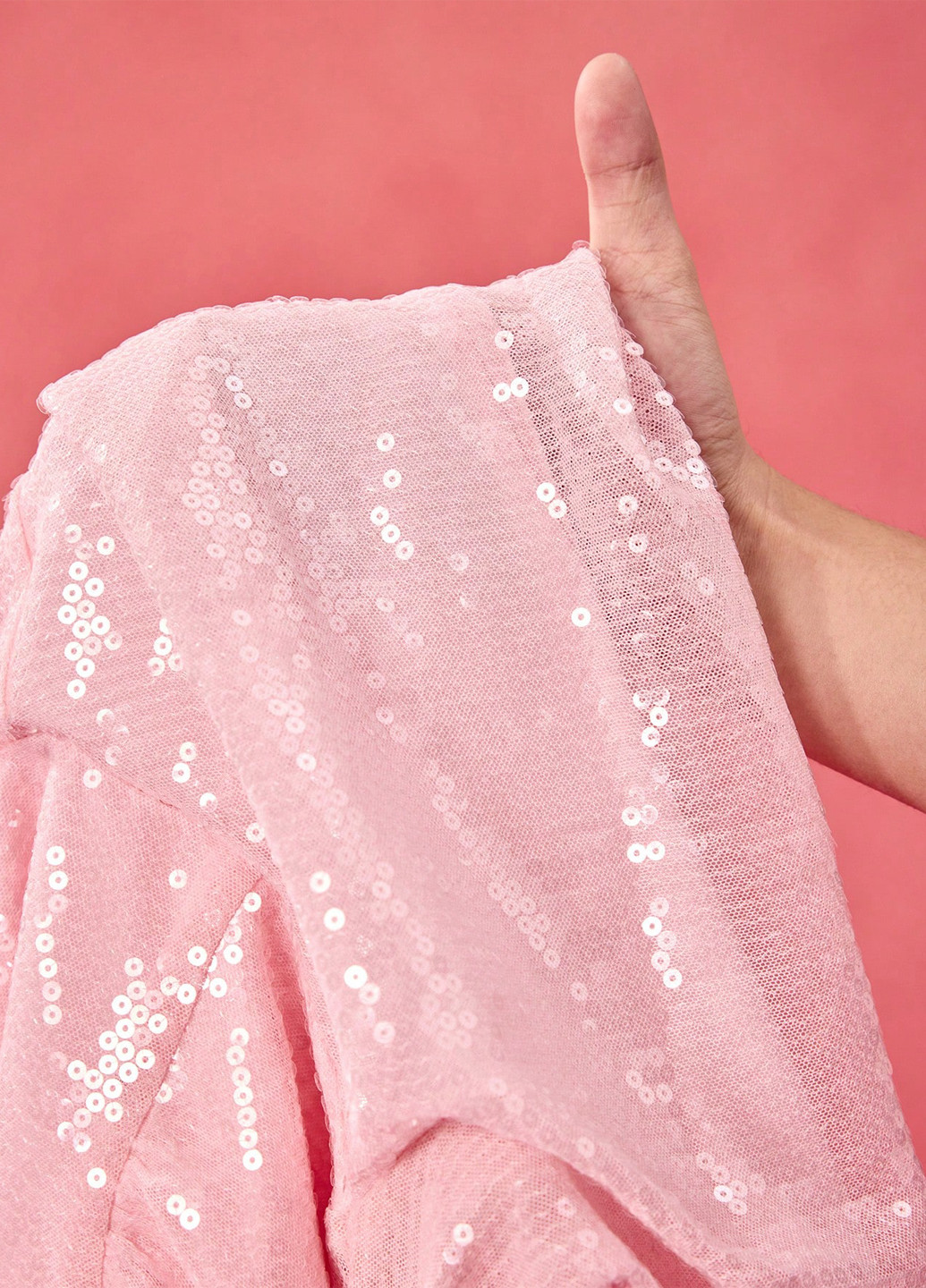 Светло-розовое коктейльное платье с открытой спиной SHEIN однотонное