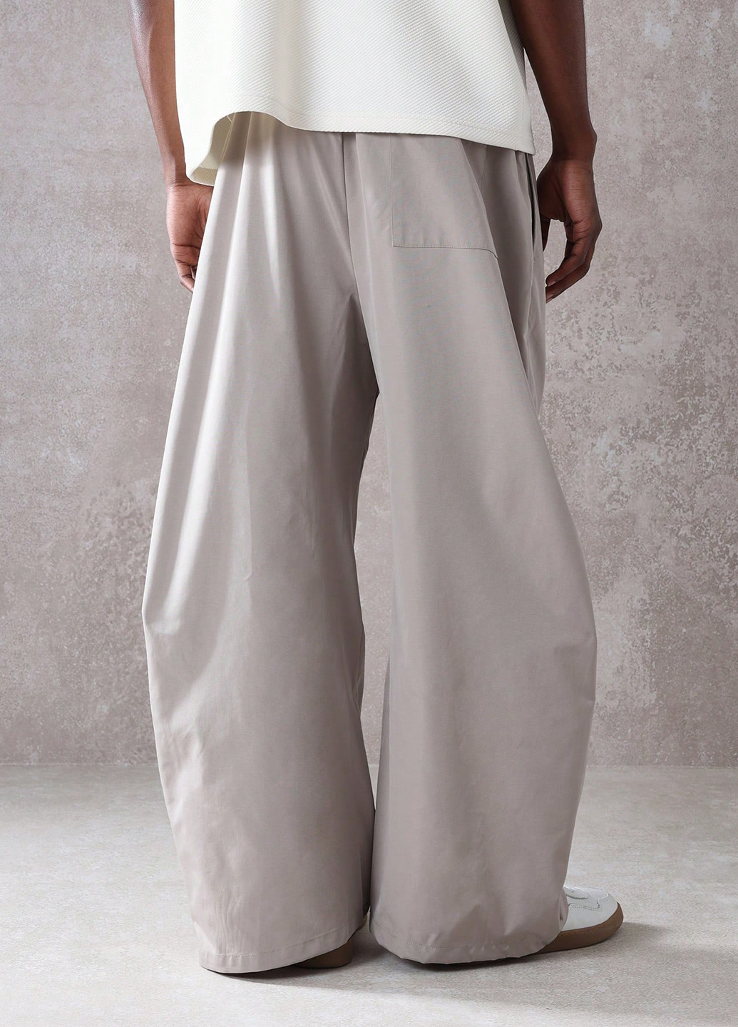 Бежевые кэжуал демисезонные палаццо брюки SHEIN