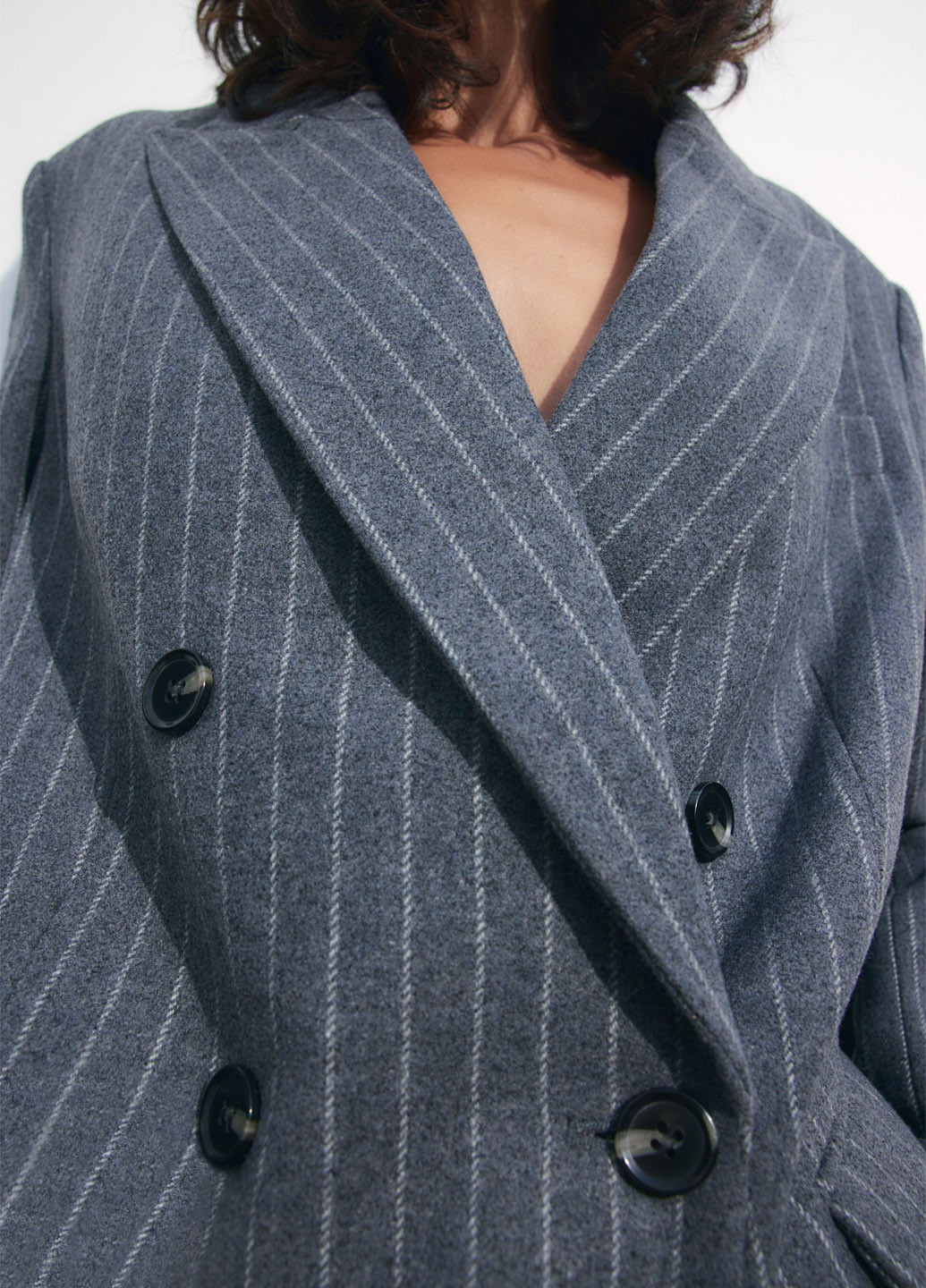 Серый женский жакет H&M полосатый - демисезонный