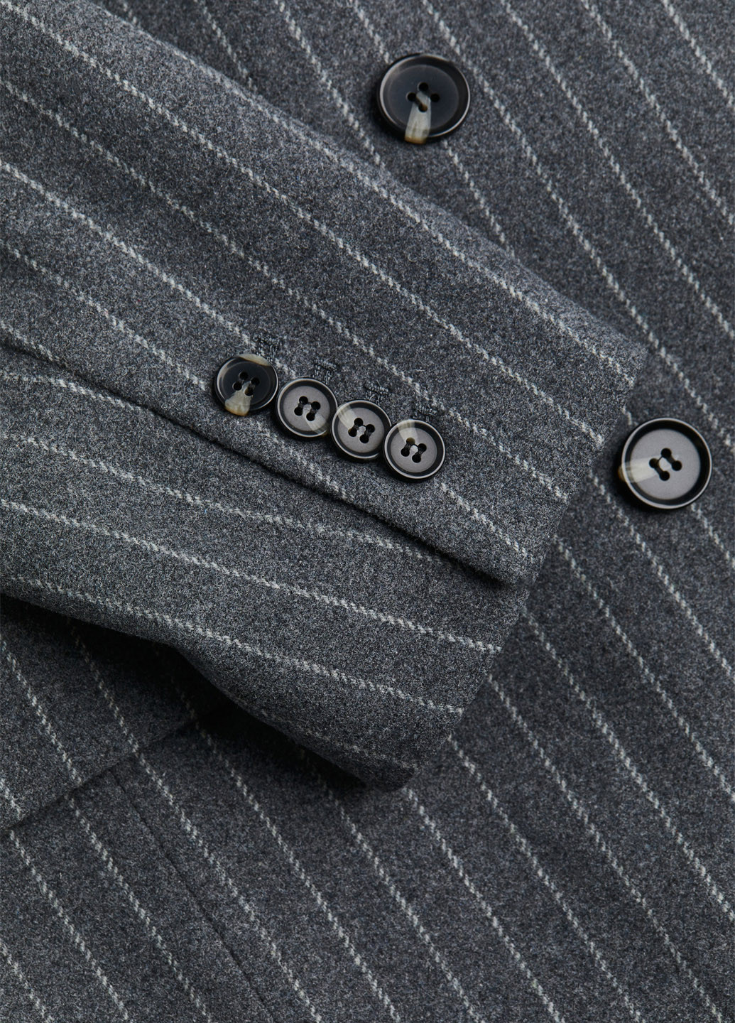 Серый женский жакет H&M полосатый - демисезонный