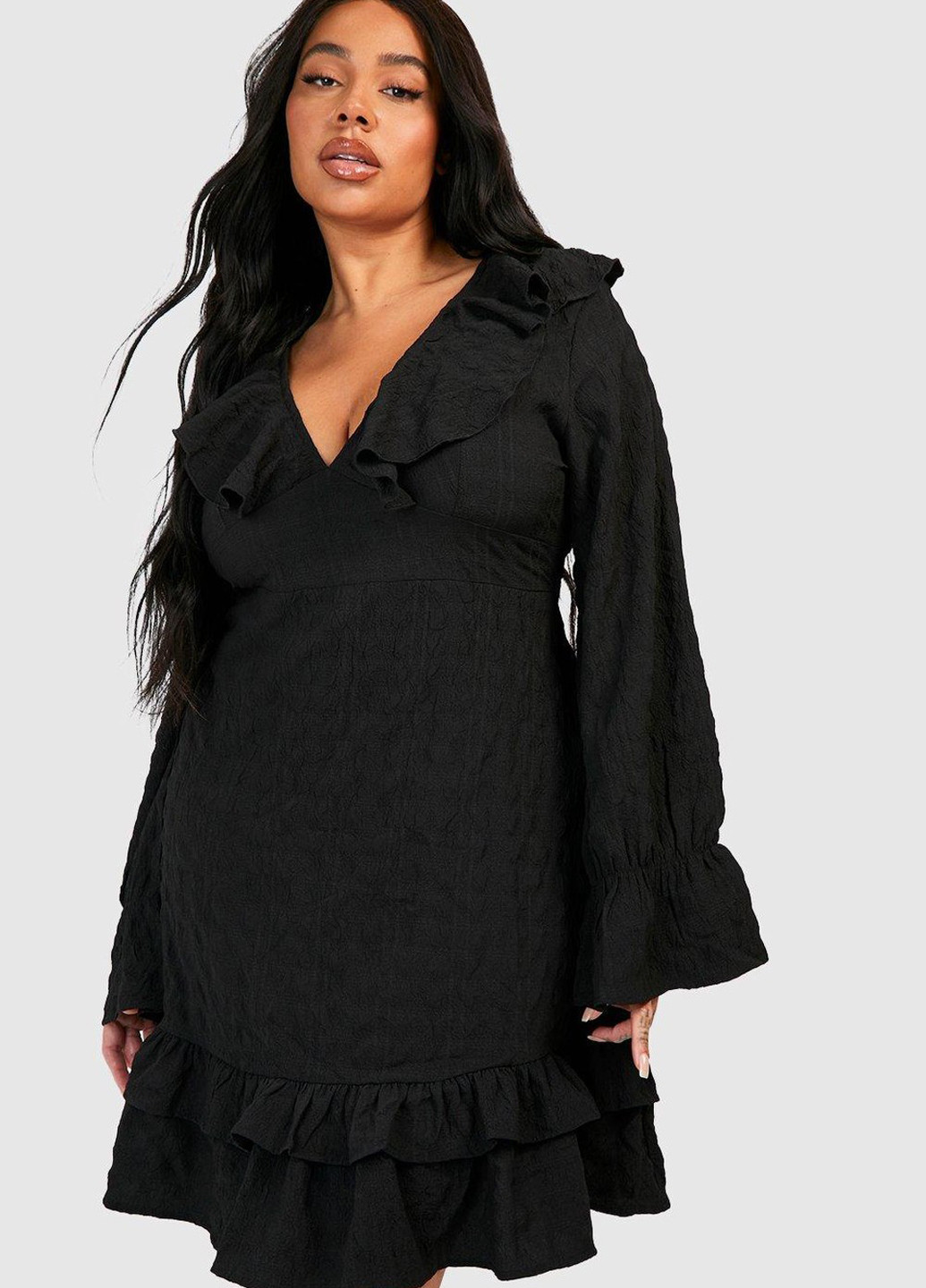 Черное кэжуал платье клеш Boohoo однотонное