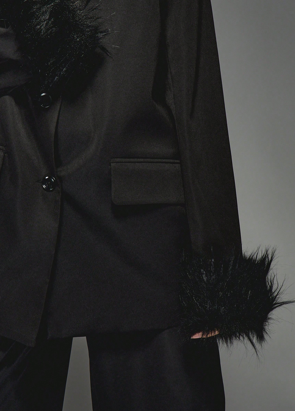 Черный женский жакет SHEIN однотонный - демисезонный