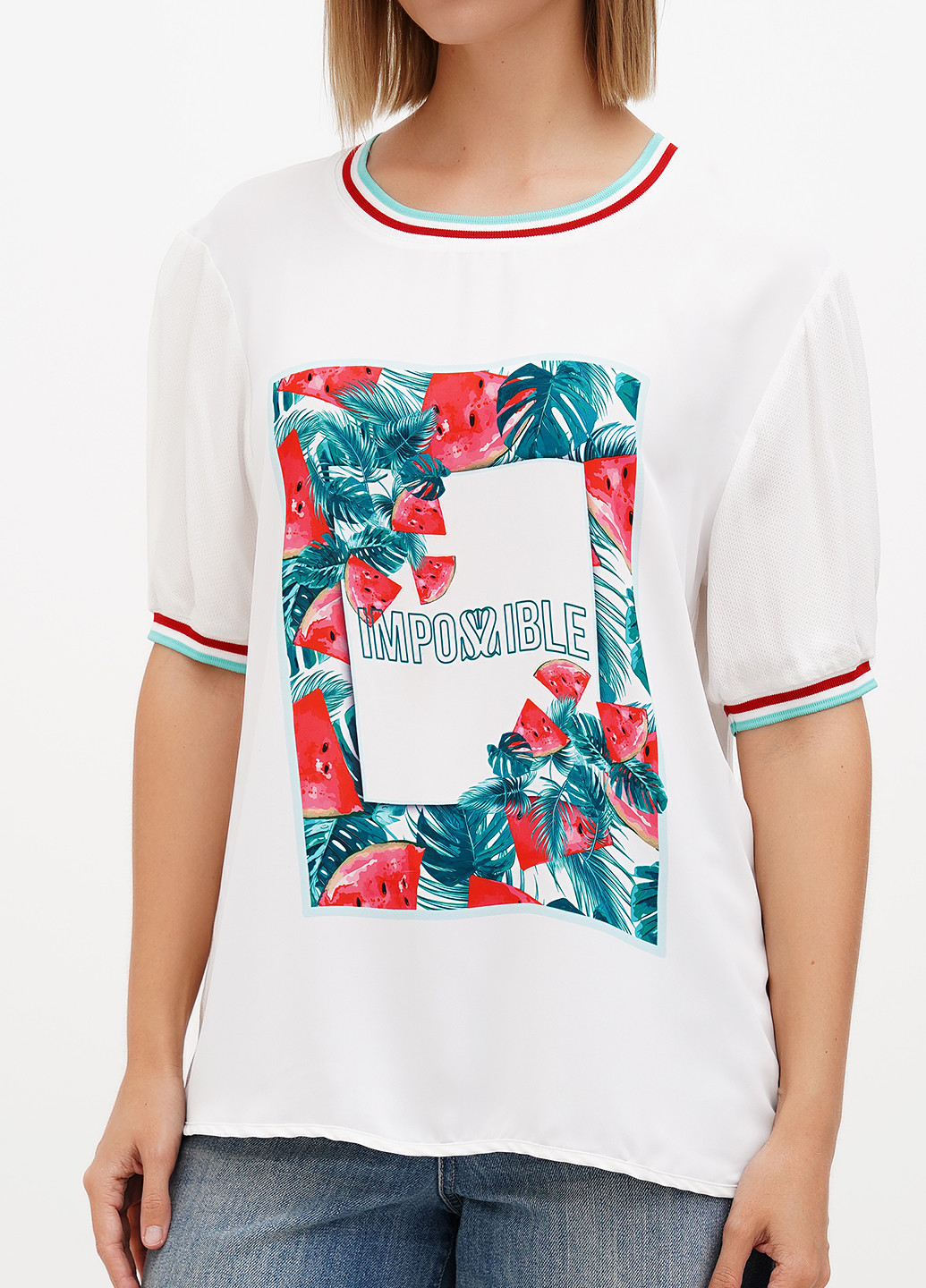 Молочная блуза Sassofono