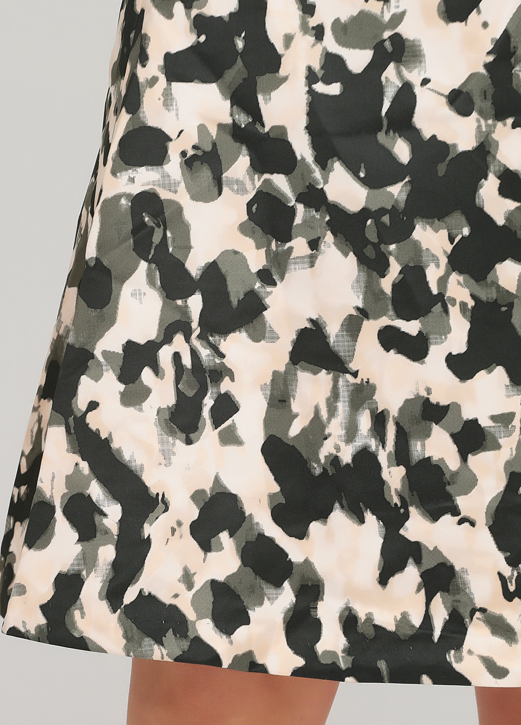 Оливковая (хаки) кэжуал камуфляжная юбка H&M клешированная