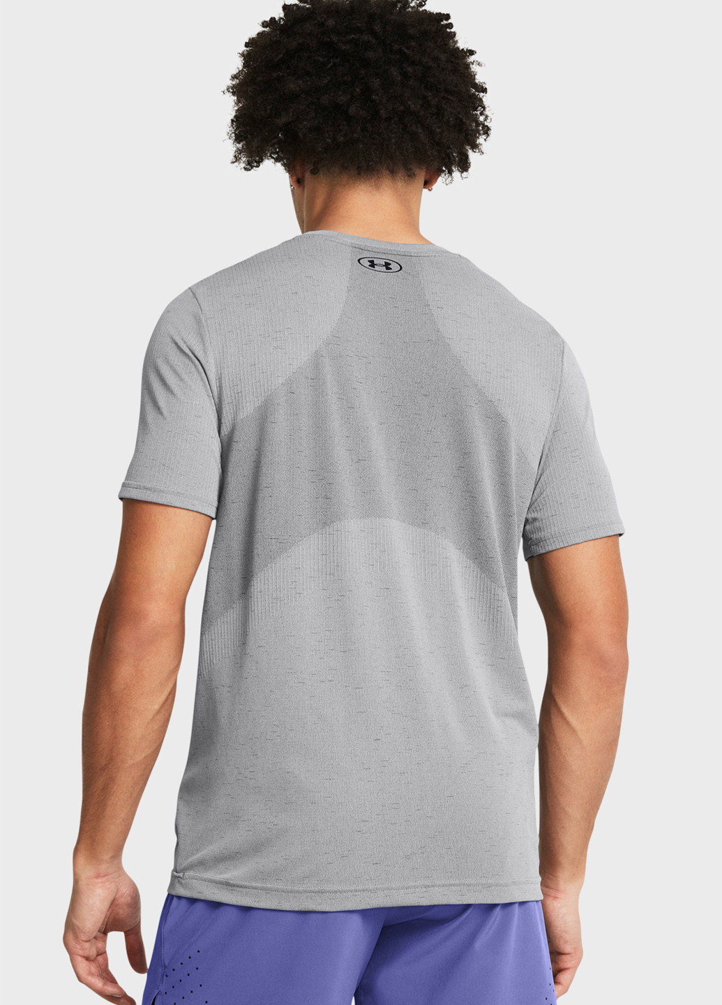 Серая футболка Under Armour