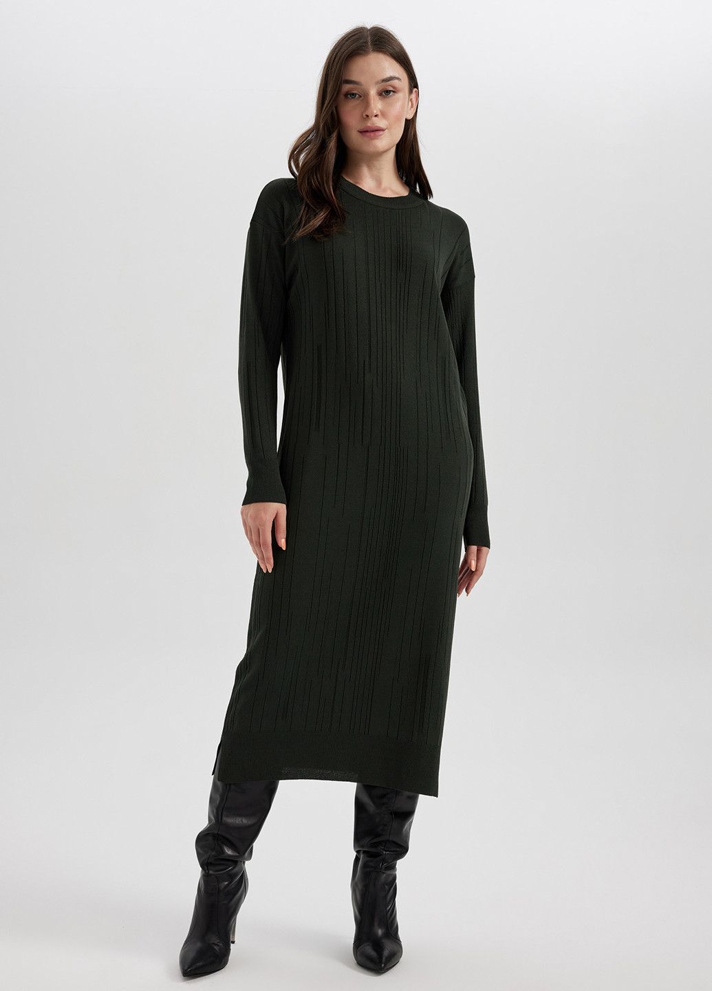 Темно-зеленое кэжуал платье платье-свитер DeFacto однотонное