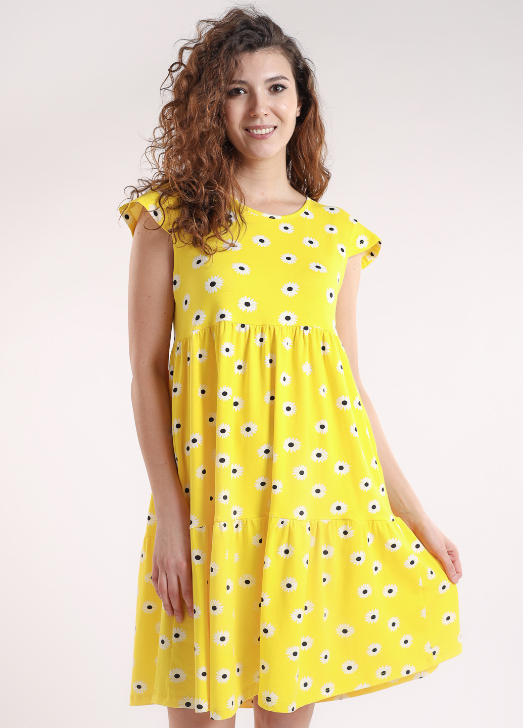 Желтое кэжуал платье а-силуэт BBL с цветочным принтом