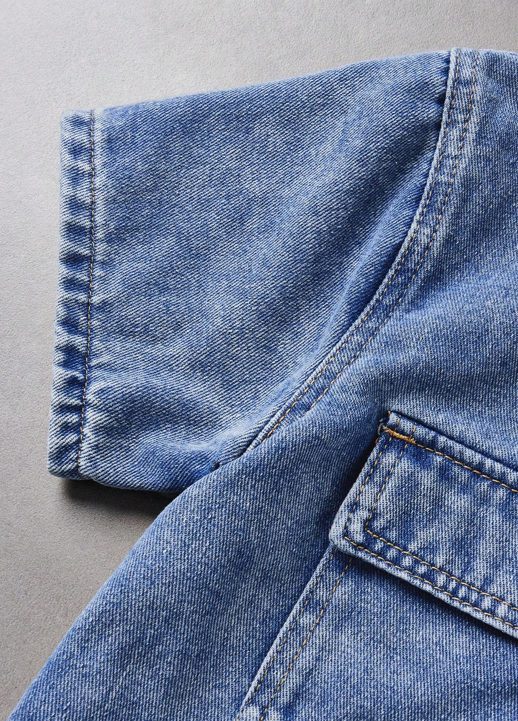 Синій демісезонний костюм (куртка-сорочка, джинси) SHEIN