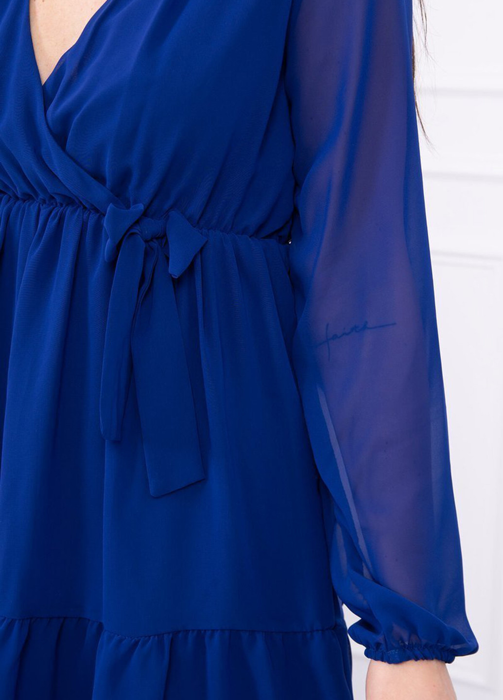 Темно-синее вечернее платье шифоновое с v-образным вырезом темно-синее клеш Kesi однотонное