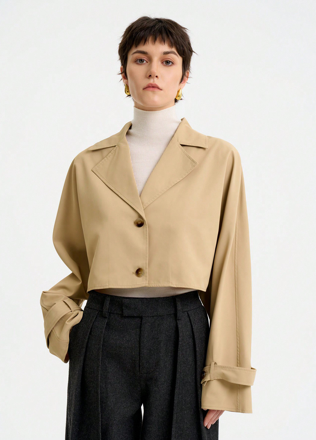 Светло-бежевая демисезонная куртка куртка-пиджак SHEIN