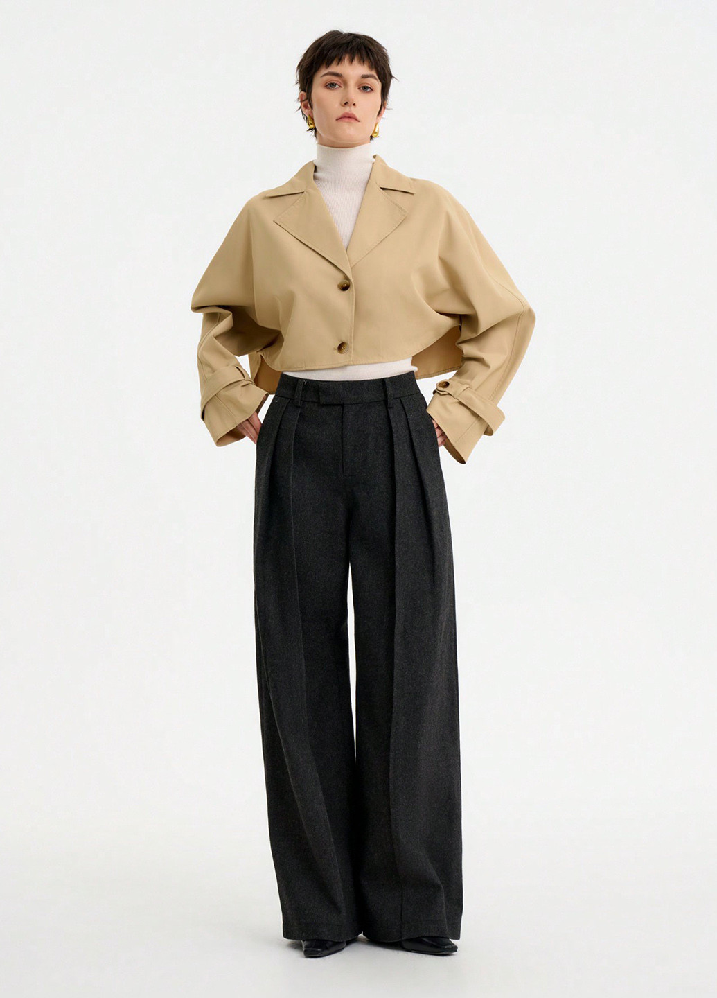 Светло-бежевая демисезонная куртка куртка-пиджак SHEIN