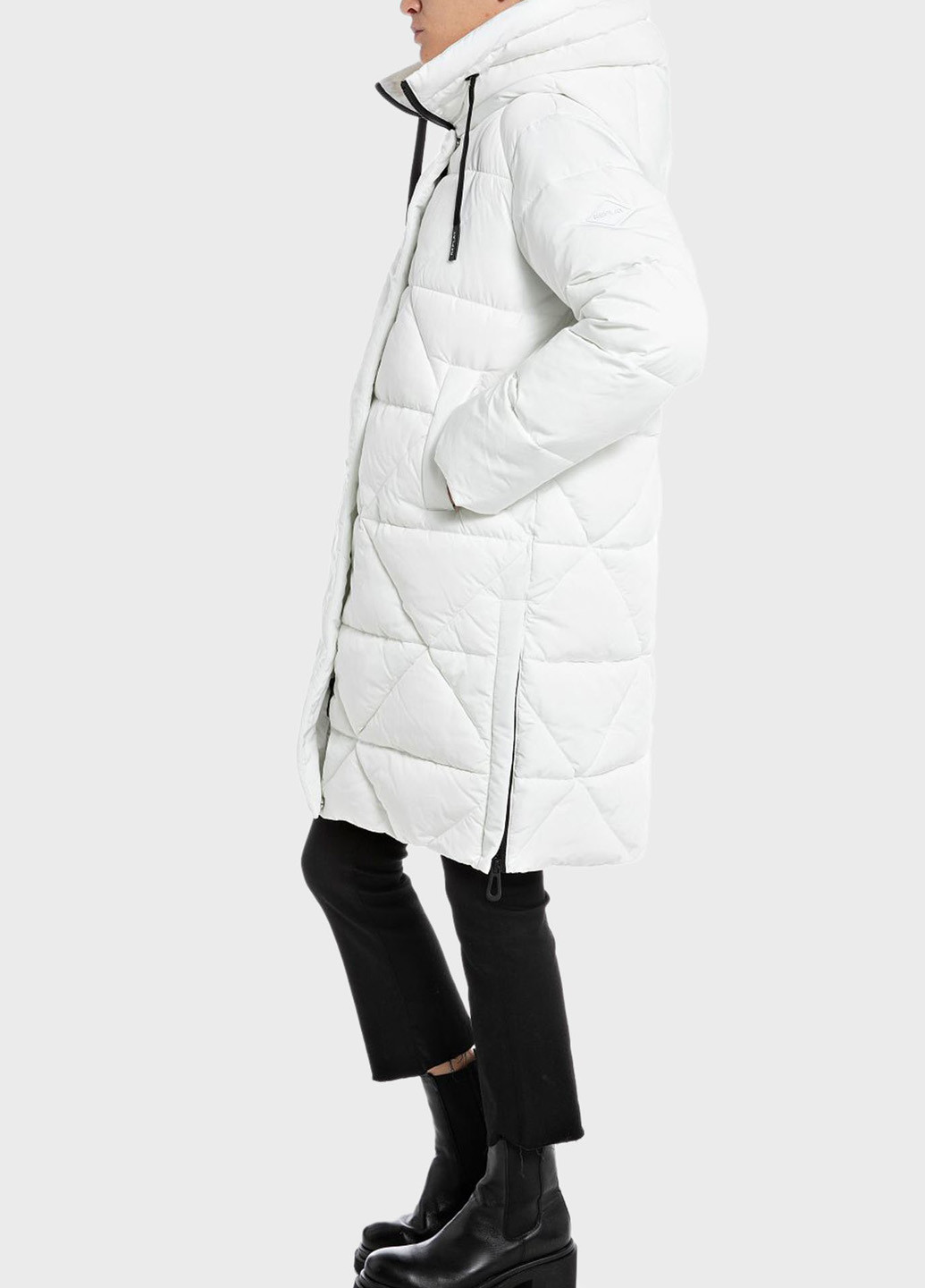 Белая зимняя куртка Replay