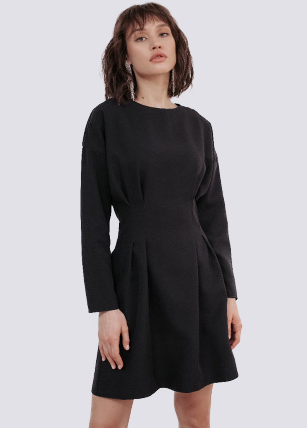 Черное кэжуал платье с акцентом на талии, мини Egostyle однотонное