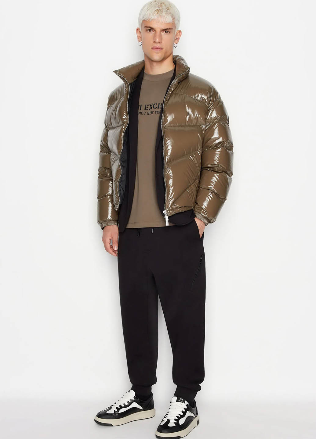 Коричневий зимній Пуховик Armani Exchange