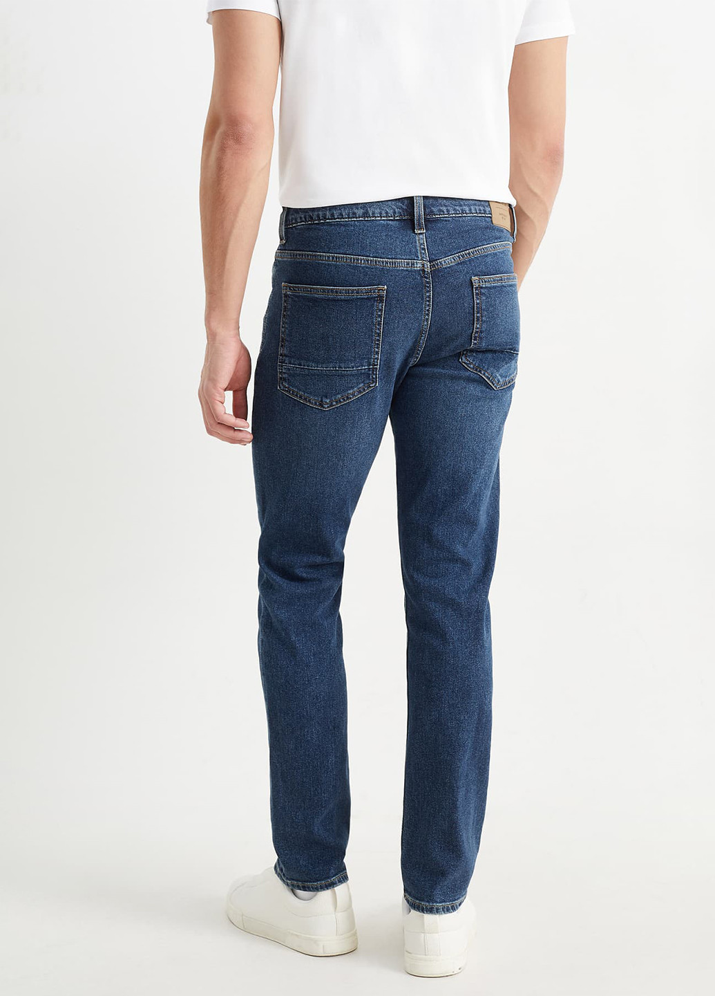 Синие демисезонные зауженные джинсы C&A