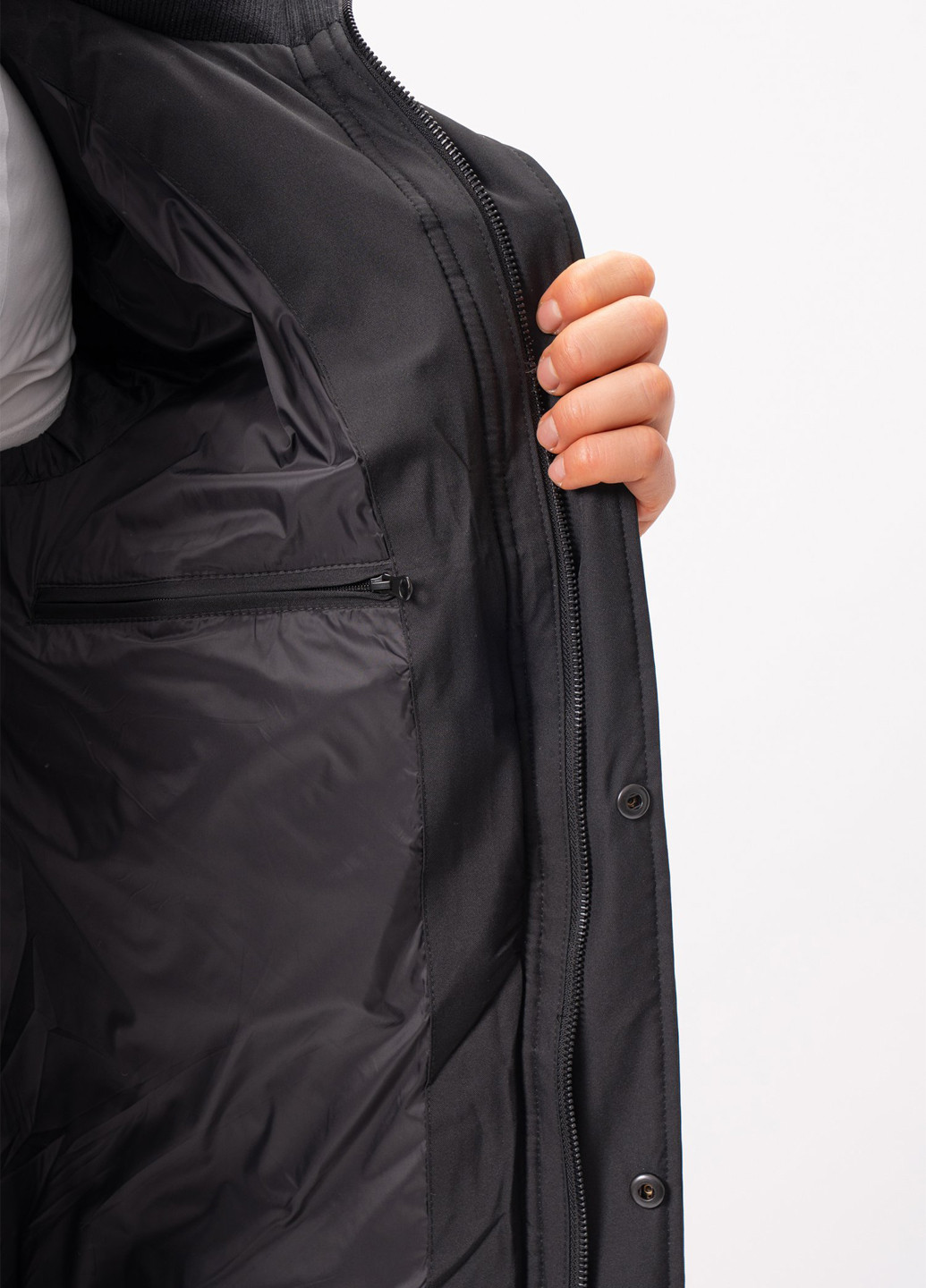 Черная зимняя куртка Trend Collection