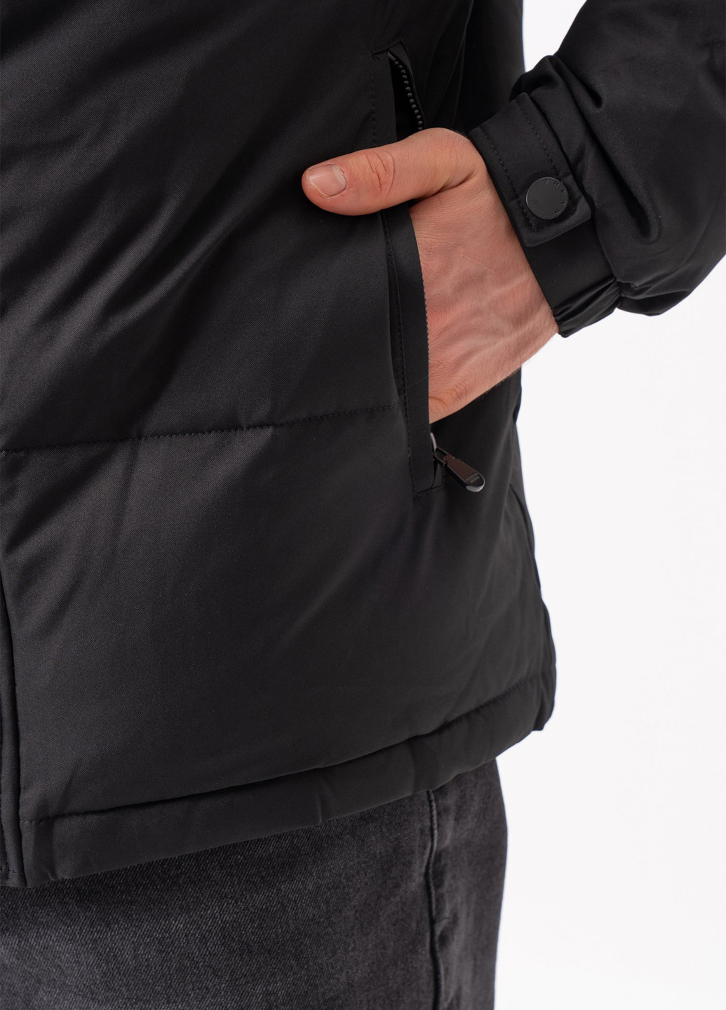 Черная зимняя куртка Trend Collection