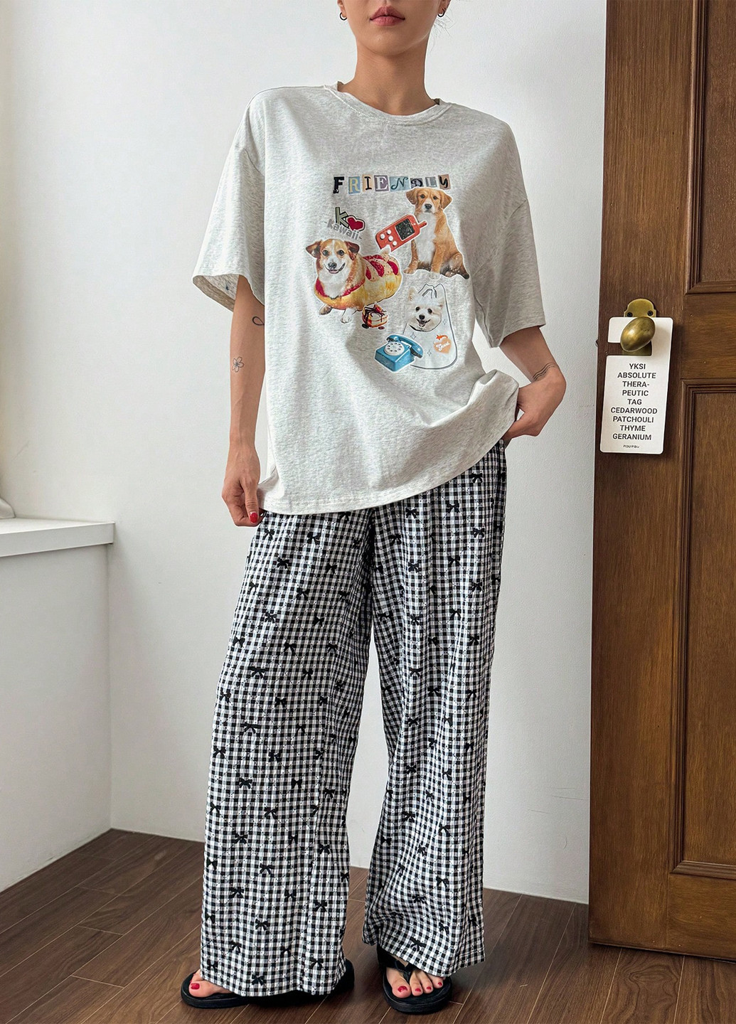 Серая всесезон пижама (футболка, брюки) футболка + брюки SHEIN