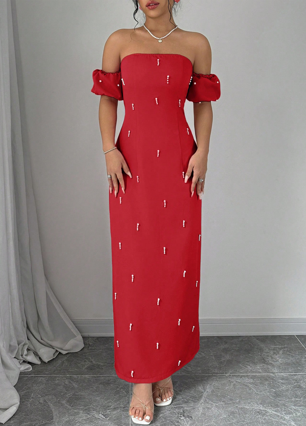 Красное вечернее платье с открытыми плечами SHEIN однотонное