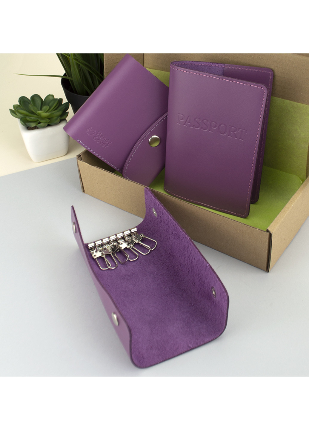 Подарунковий жіночий набір №54 (фіолетовий) гаманець + ключниця + обкладинка на паспорт HandyCover (229209309)