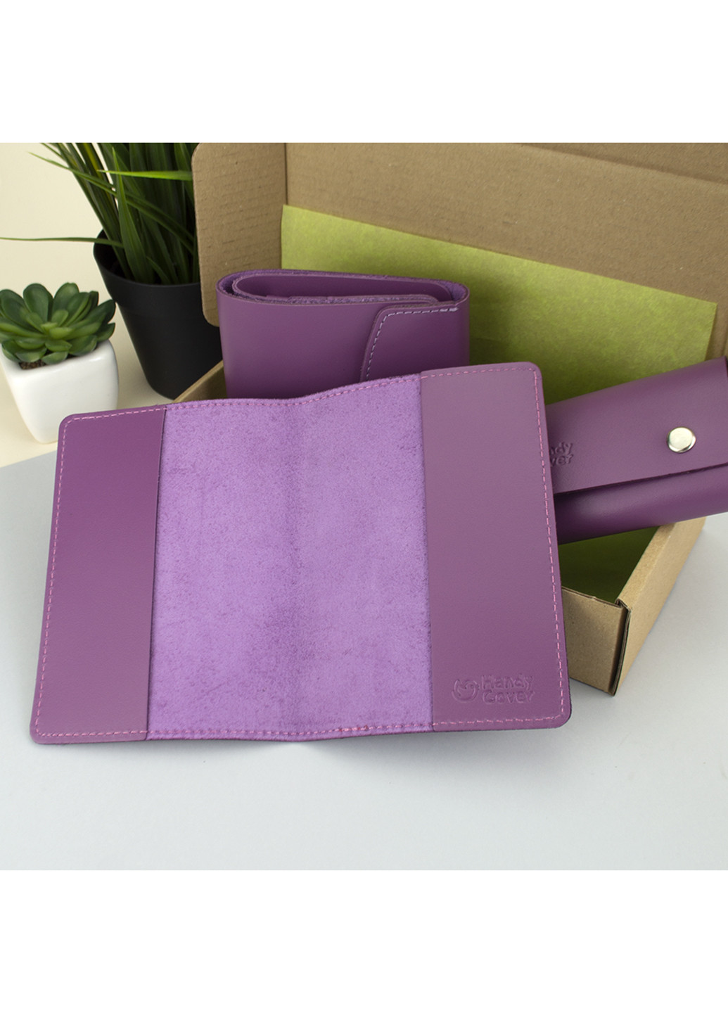 Подарунковий жіночий набір №54 (фіолетовий) гаманець + ключниця + обкладинка на паспорт HandyCover (229209309)