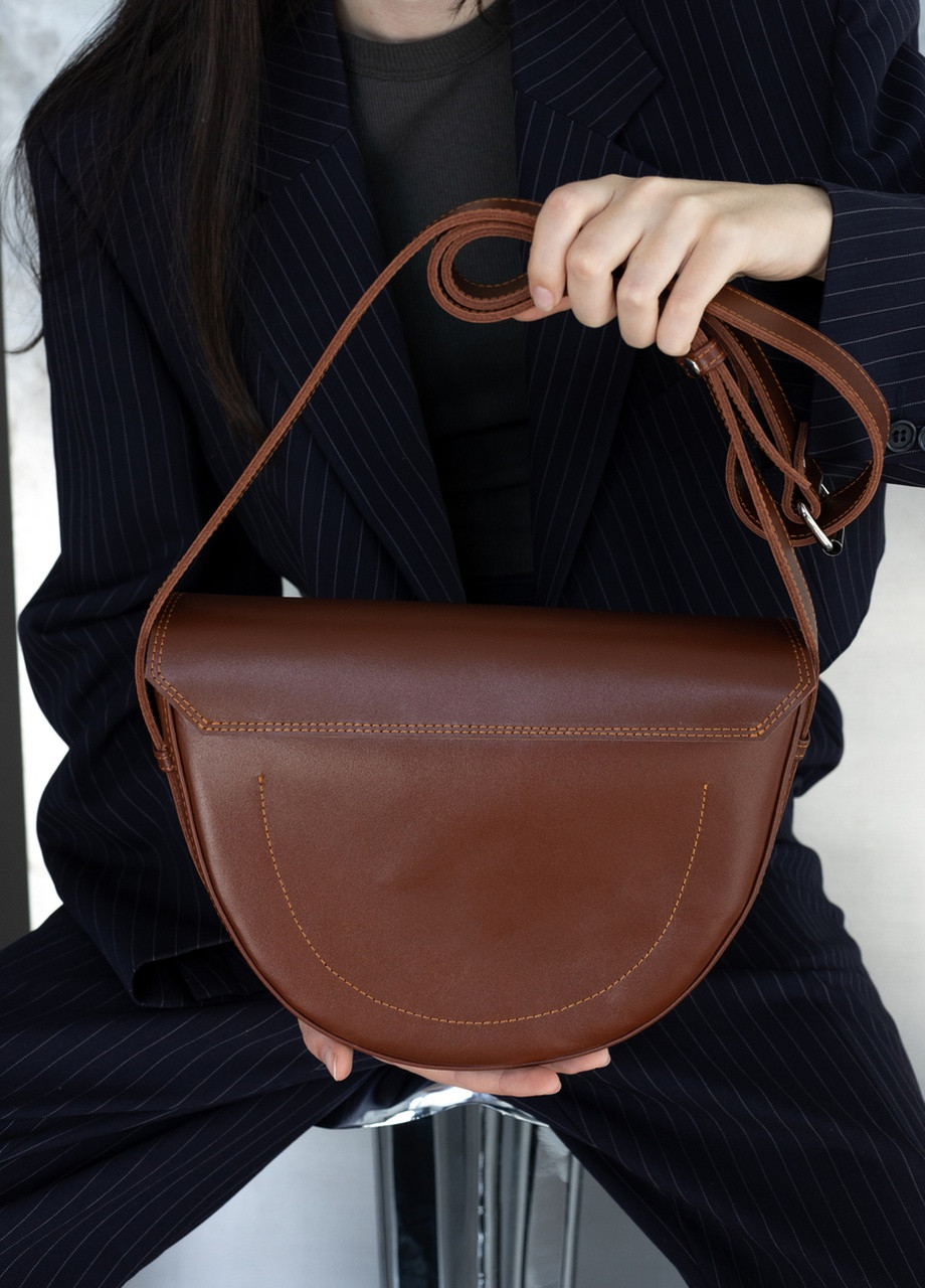 Элегантная женская сумка арт. 631 из натуральной кожи с легким матовым эффектом коньячного цвета Boorbon (254967643)