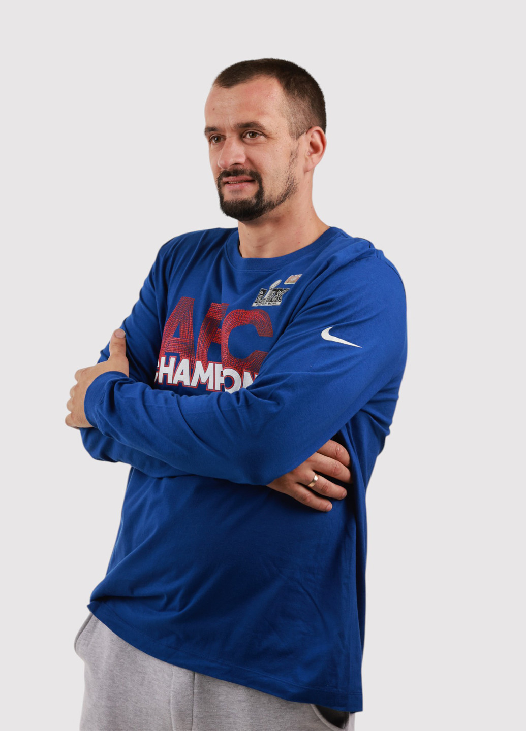 Синий демисезонный кэжуал лонгслив Nike с надписями