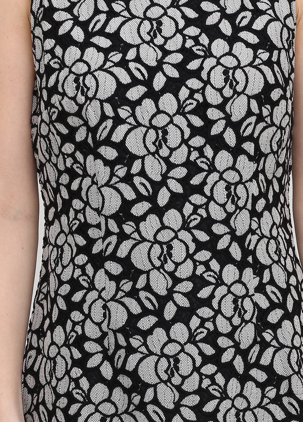 Черное кэжуал платье футляр Heine с цветочным принтом