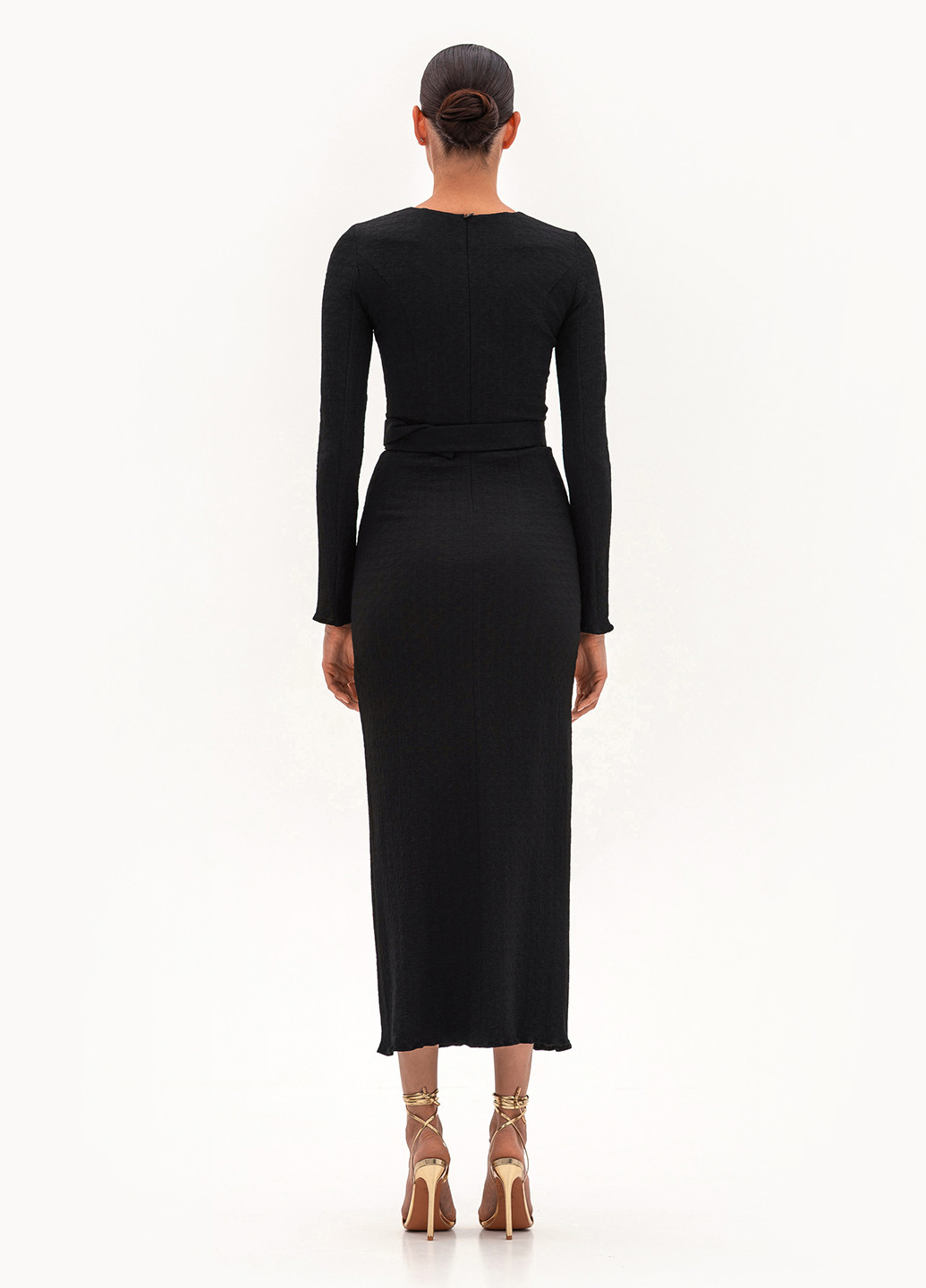 Черное кэжуал платье футляр BGL однотонное