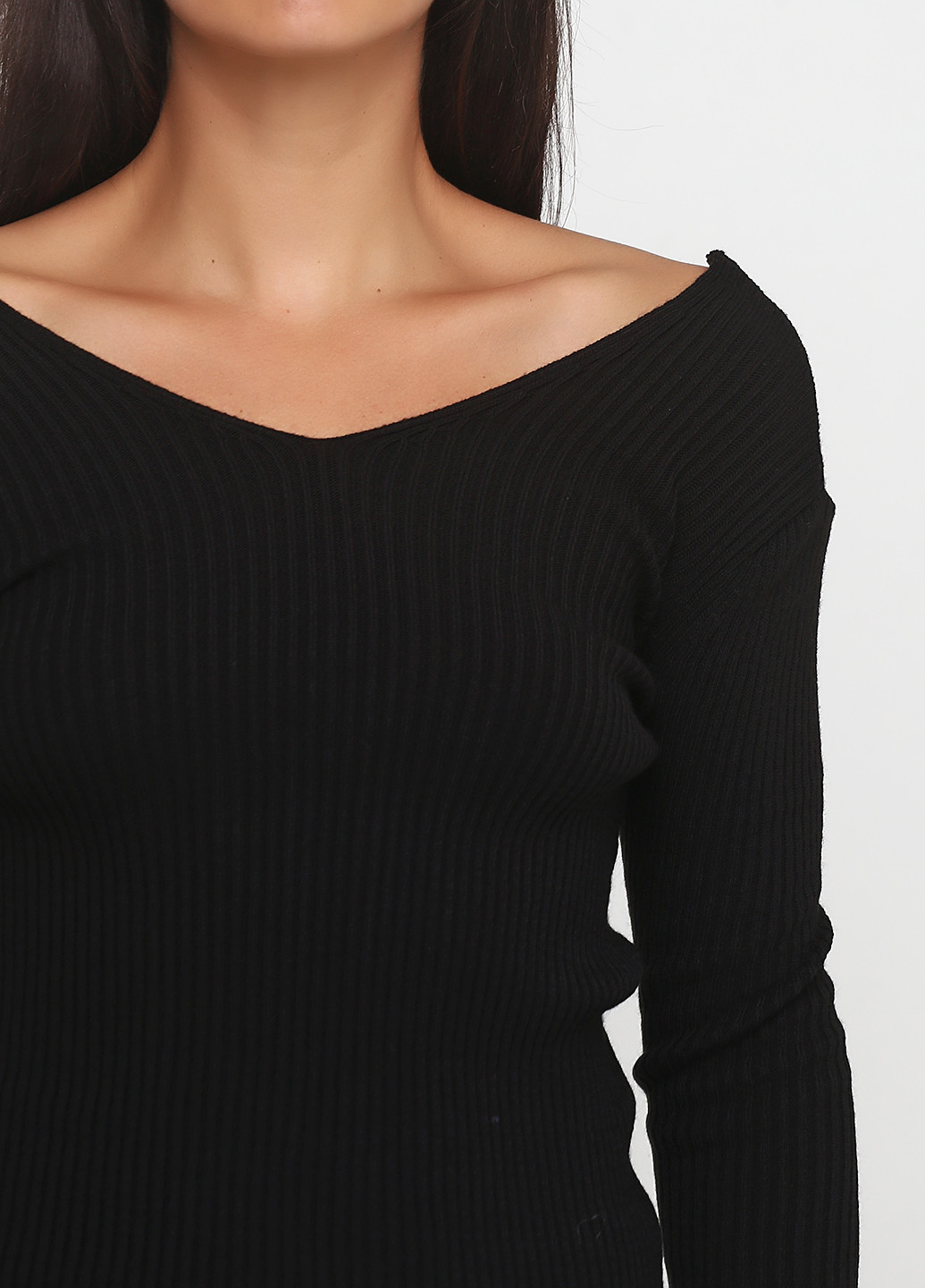 Черный демисезонный пуловер пуловер Sassofono