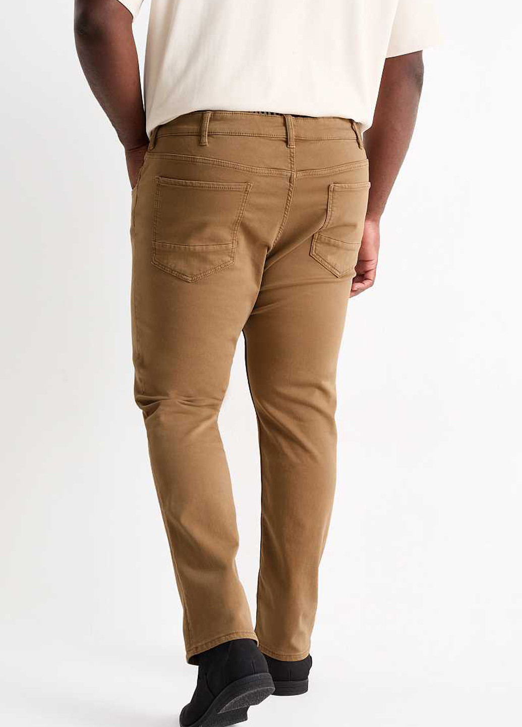 Светло-коричневые демисезонные зауженные джинсы C&A