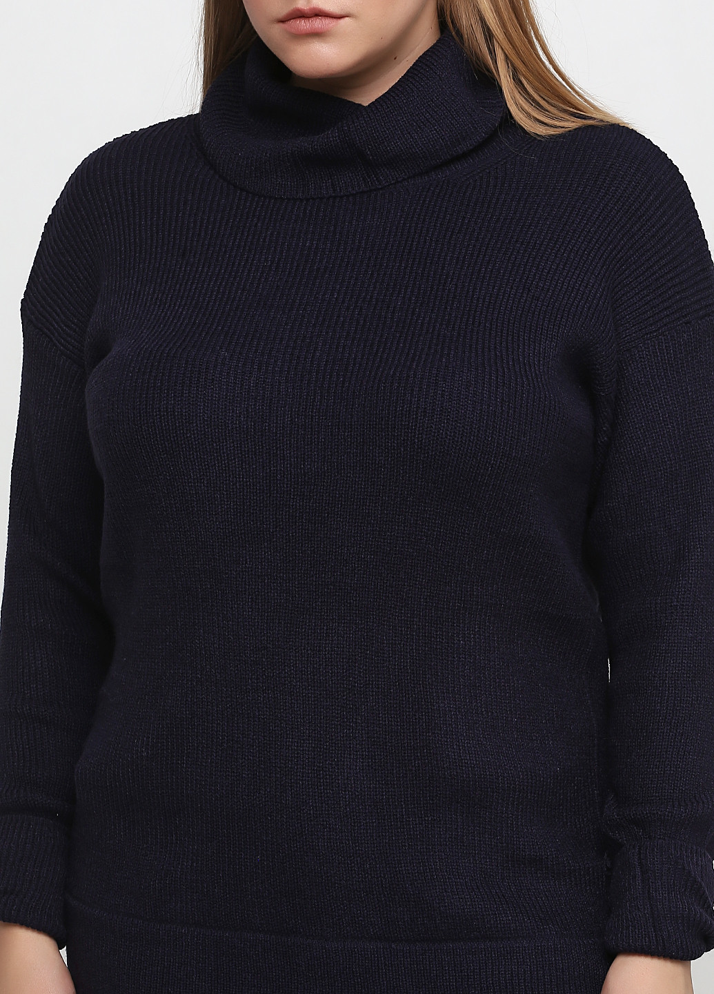Темно-синий демисезонный свитер CHD