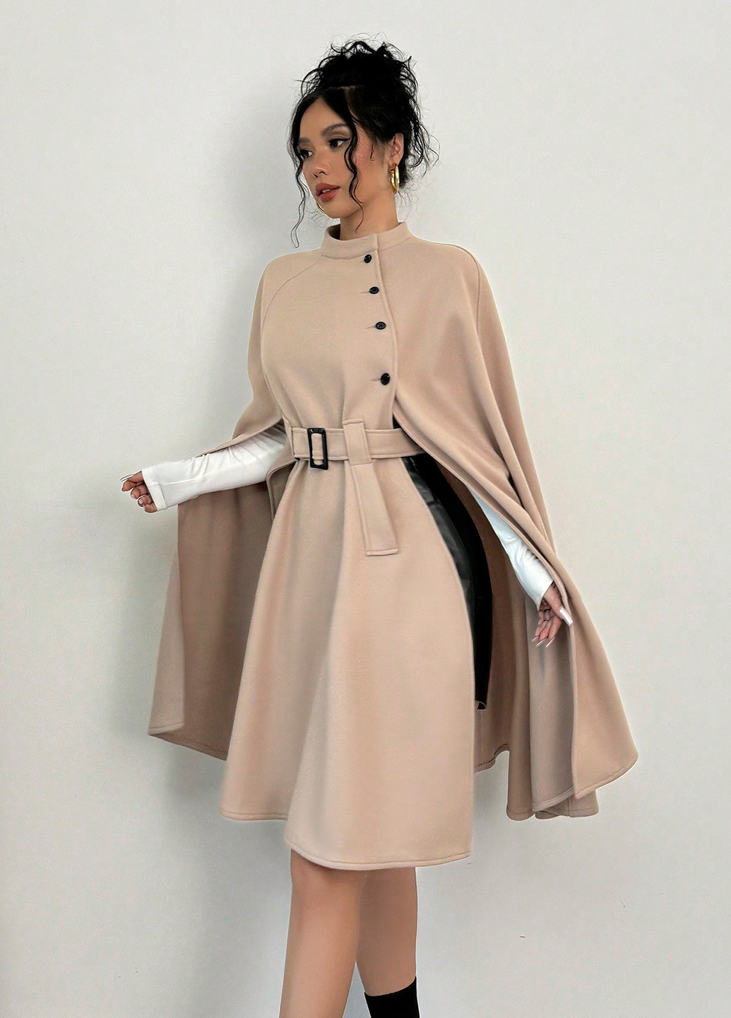Бежеве демісезонне Пальто кейп SHEIN