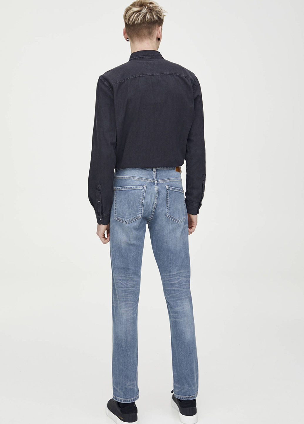 Серые демисезонные прямые джинсы Pull & Bear