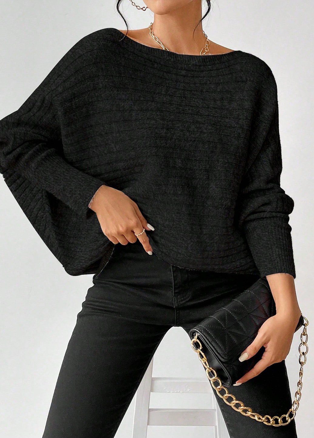 Чорний демісезонний светр SHEIN