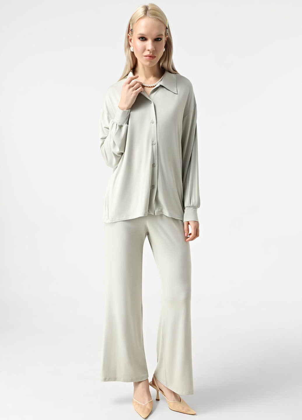 Серо-зеленая всесезон пижама (рубашка, брюки) рубашка + брюки Promin