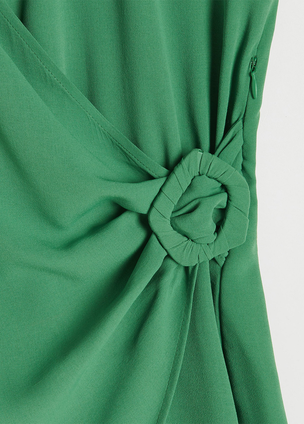 Зелена кежуал сукня на запах Reserved однотонна