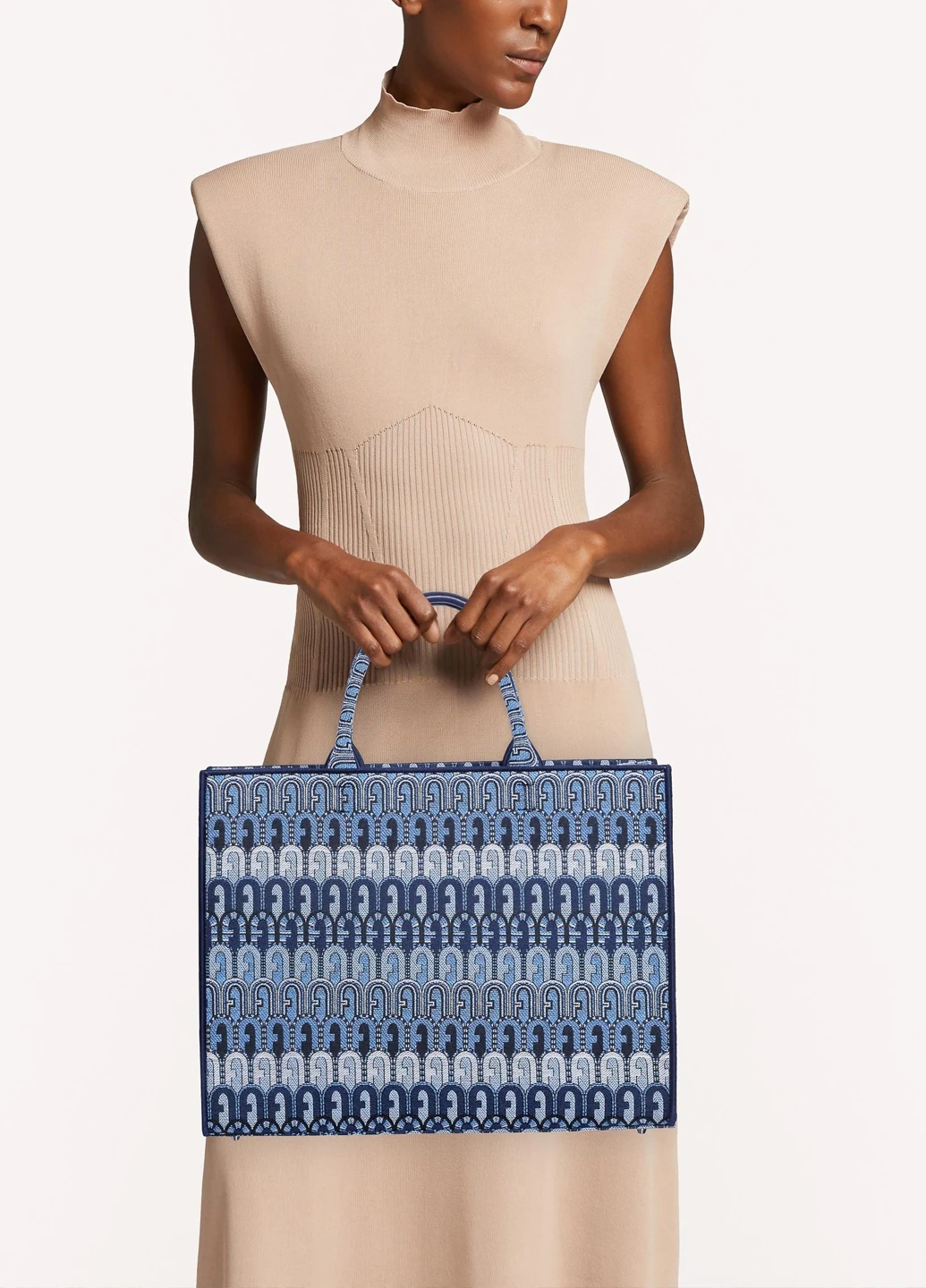 Женская жакардовая сумка WB00255AX0459TDE00 Синяя Furla OPPORTUNITY L TOTE (252863956)