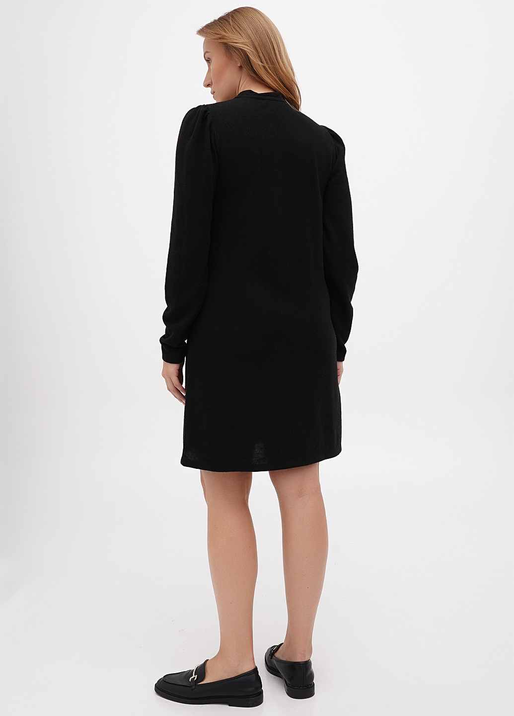 Черное кэжуал платье DP однотонное