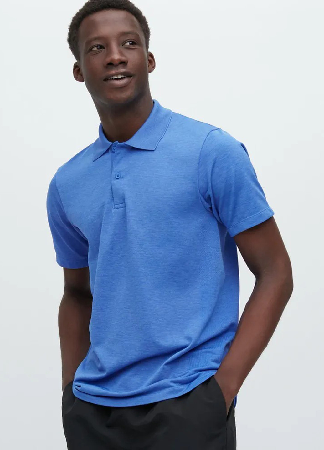 Голубой футболка-поло для мужчин Uniqlo однотонная