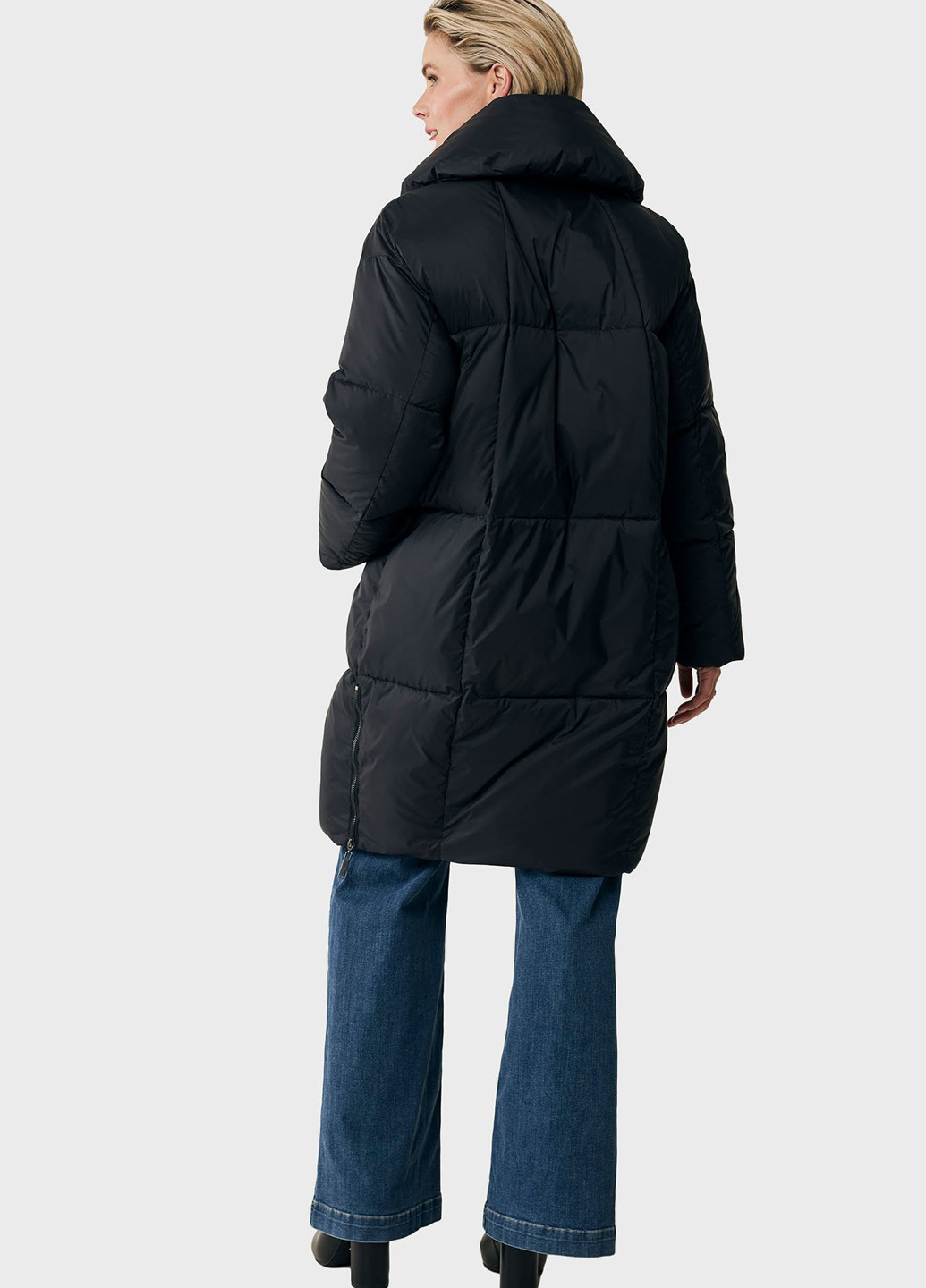 Черная зимняя куртка Mexx