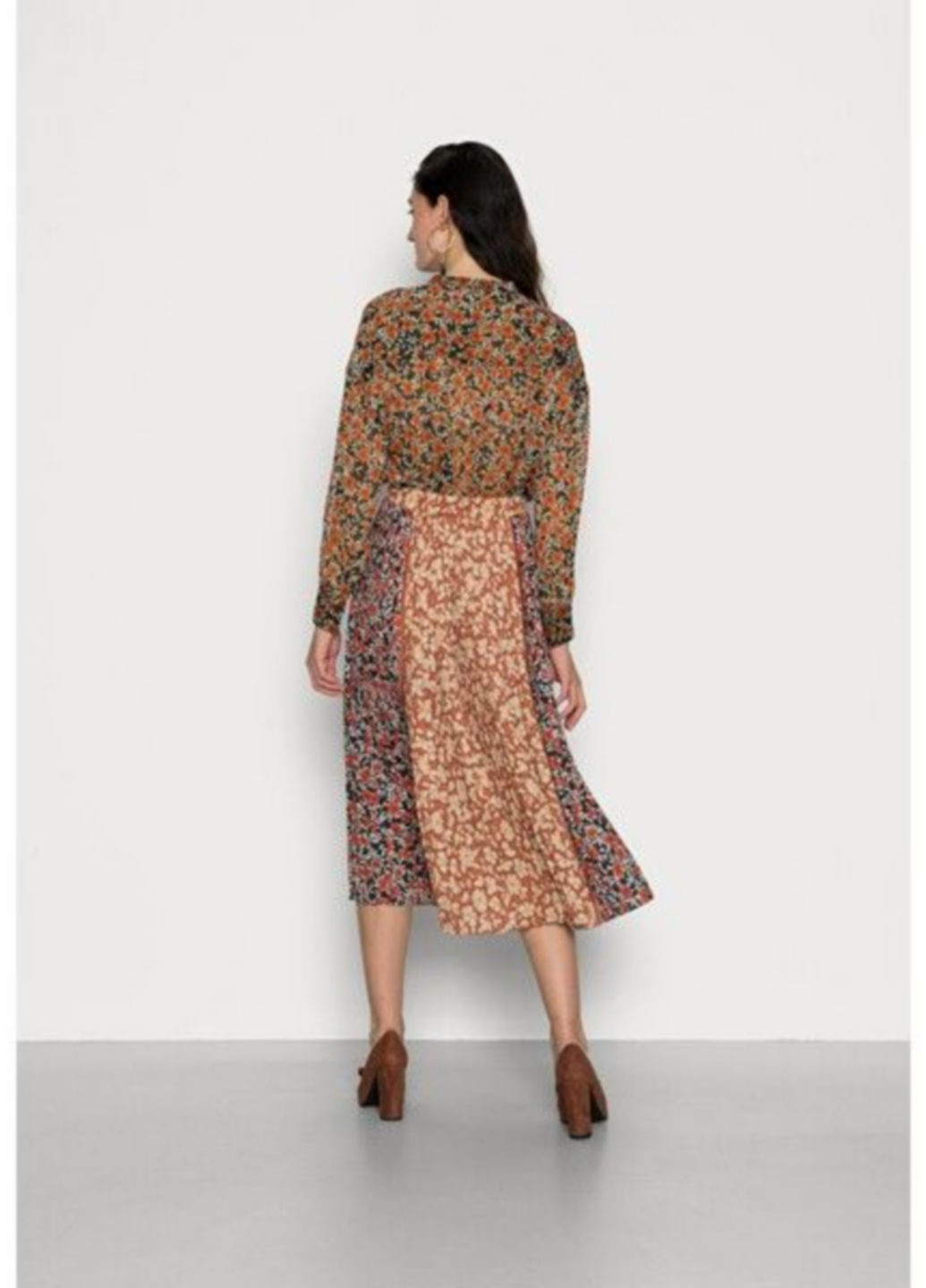 Разноцветная кэжуал цветочной расцветки юбка Rich & Royal клешированная