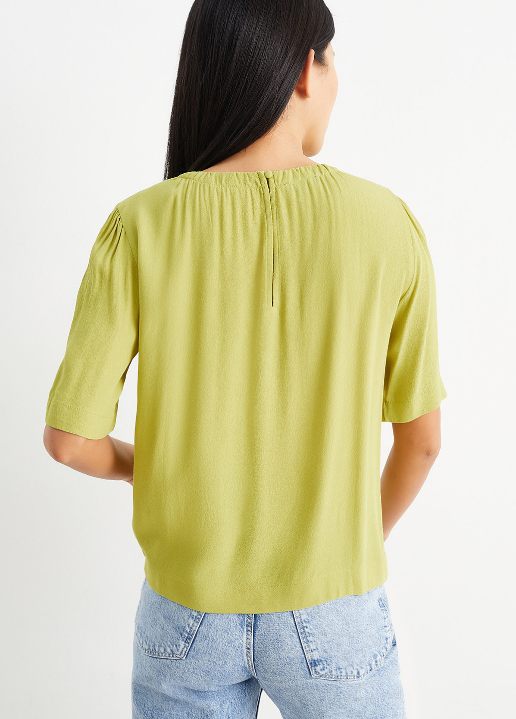 Салатовая блуза C&A