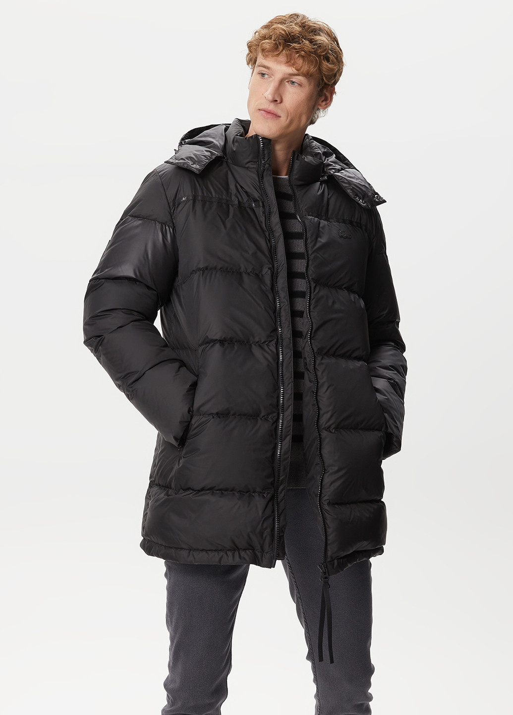 Черная зимняя куртка Lacoste