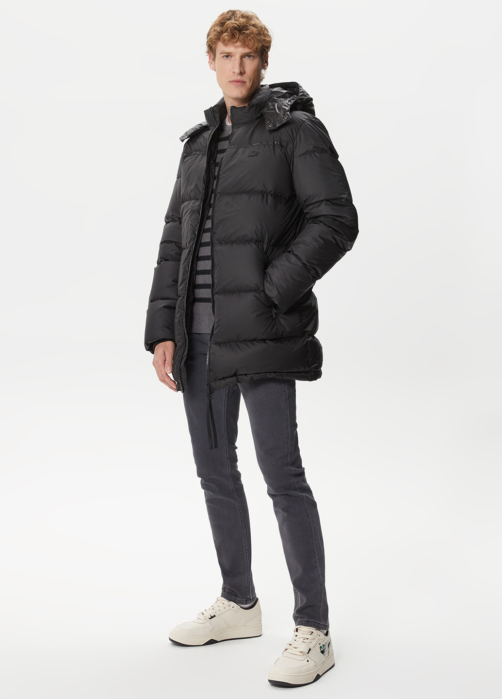 Черная зимняя куртка Lacoste