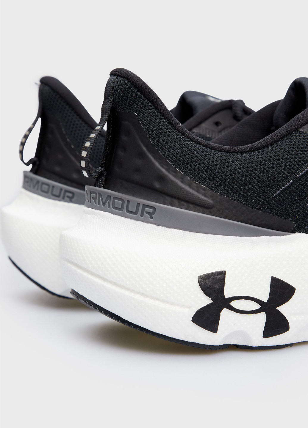 Чорні Літні кросівки Under Armour