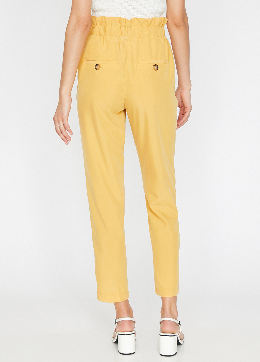 Желтые кэжуал летние каррот, укороченные брюки KOTON