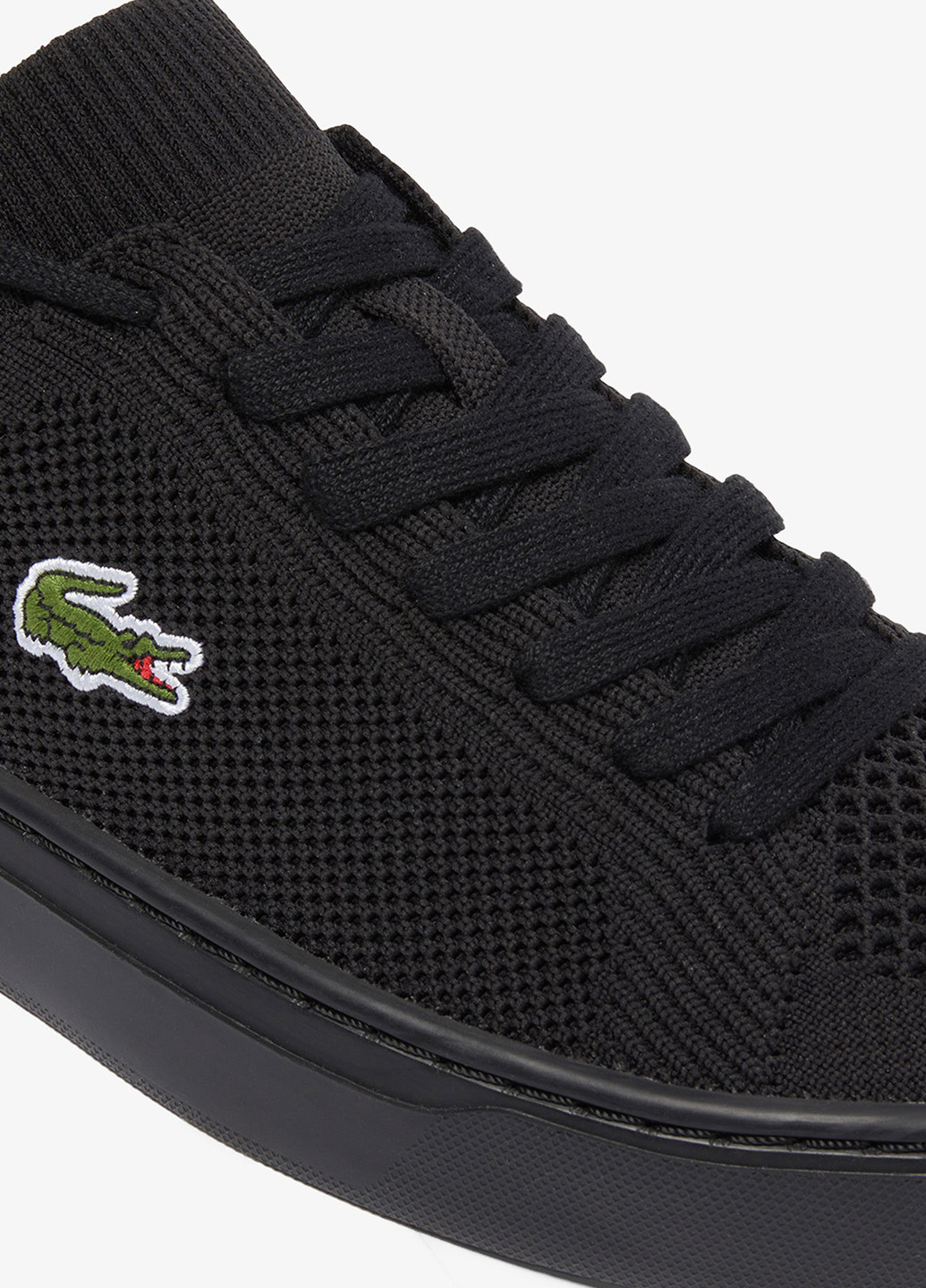 Чорні кеди Lacoste
